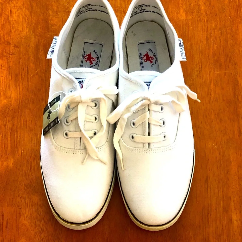 NWT - BEVERLY HILLS POLO CLUB ATHLETIC SHOES - 11